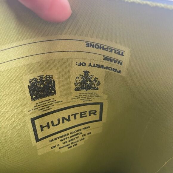 Hunter Women’s Black Gloss Round Toe Adjustable Rain Boots Size 7 - Picture 4 of 6